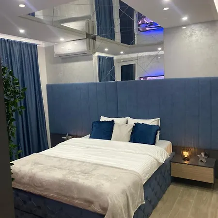 Spanish Apartment *
